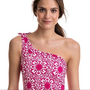 Vineyard Vines Tile Medallion One Shoulder Tankini